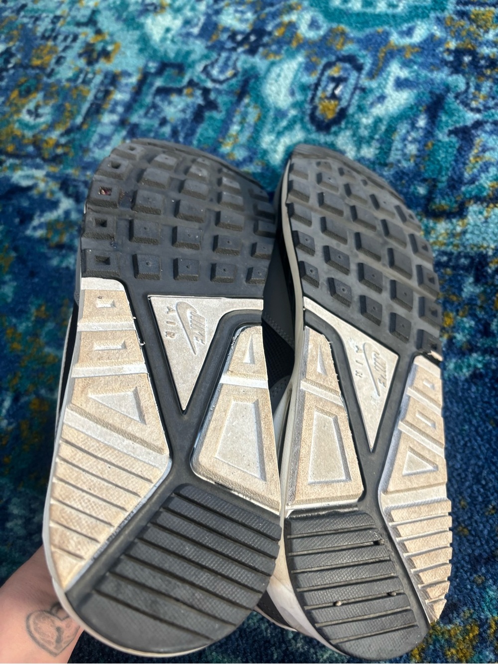 Nike Black, Gray & White Runner Sneakers - Picture 3 of 4